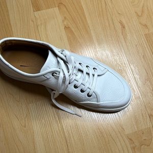 Single Left shoe Belstaff leather low top sneaker